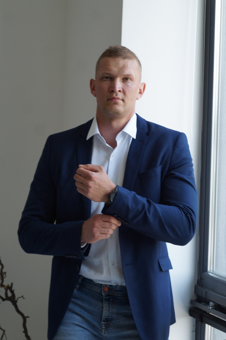 Засновник MAX SITE